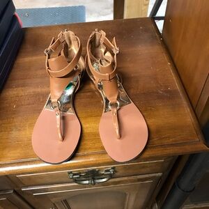 Vince Camuto gladiator sandals